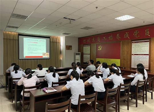 大发集团有限公司
组织参加疫情常态化下建筑企业经营管理风险管控培训